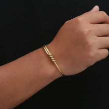 Load image into Gallery viewer, Stainless Steel European and American Fashion Geometric C-shaped Wrapped Knot Bracelet