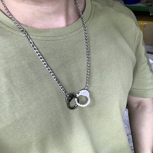 Stainless Steel Detachable Handcuffs for Men and Women's Pendant Necklace