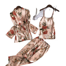 Load image into Gallery viewer, home dress three sets of fashion comfortable lace lace pajamas wholesale
