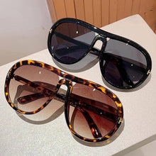 Load image into Gallery viewer, New twin beam too stylish driving sunshade sunglasses simple large frame classic Miding