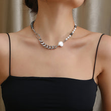 Load image into Gallery viewer, Stainless Steel Retro Black Gallstone Spliced Pearl Necklace