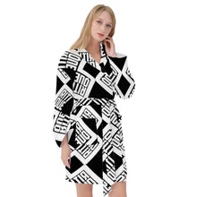 Load image into Gallery viewer, Critique Bath Robes - Critique Clothing - 