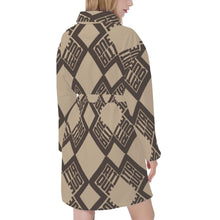 Load image into Gallery viewer, Critique Bath Robes - Critique Clothing - 