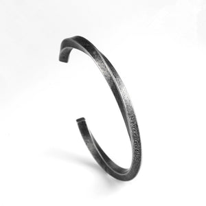 Stainless Steel European and American Vintage Twisted Spiral Never Give Up Open Fashion Bracelet