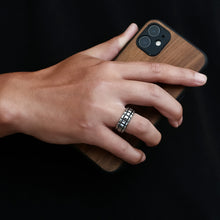 Load image into Gallery viewer, Stainless Steel Retro Personalized Pattern Ring