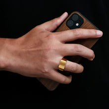 Load image into Gallery viewer, Stainless Steel European And American Minimalism Glossy Ring