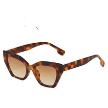 Load image into Gallery viewer, Fashion new B home with cat-eye all frame avant-garde light luxury sunglasses fashion sunglasses